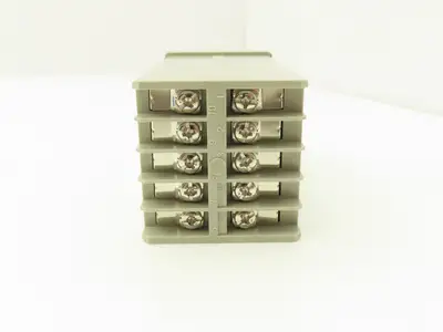 Keyence RC-18 Digital Preset Counter 4-Digit LED 100-240VAC