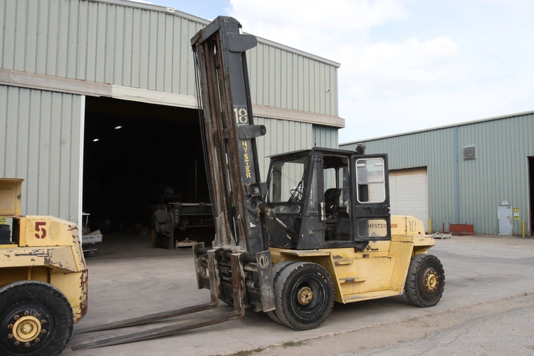 Used _UNKNOWN_ _UNKNOWN_ Internal Combustion Forklifts: Pneumatic Tire Texas US | IRS Auction #1132304