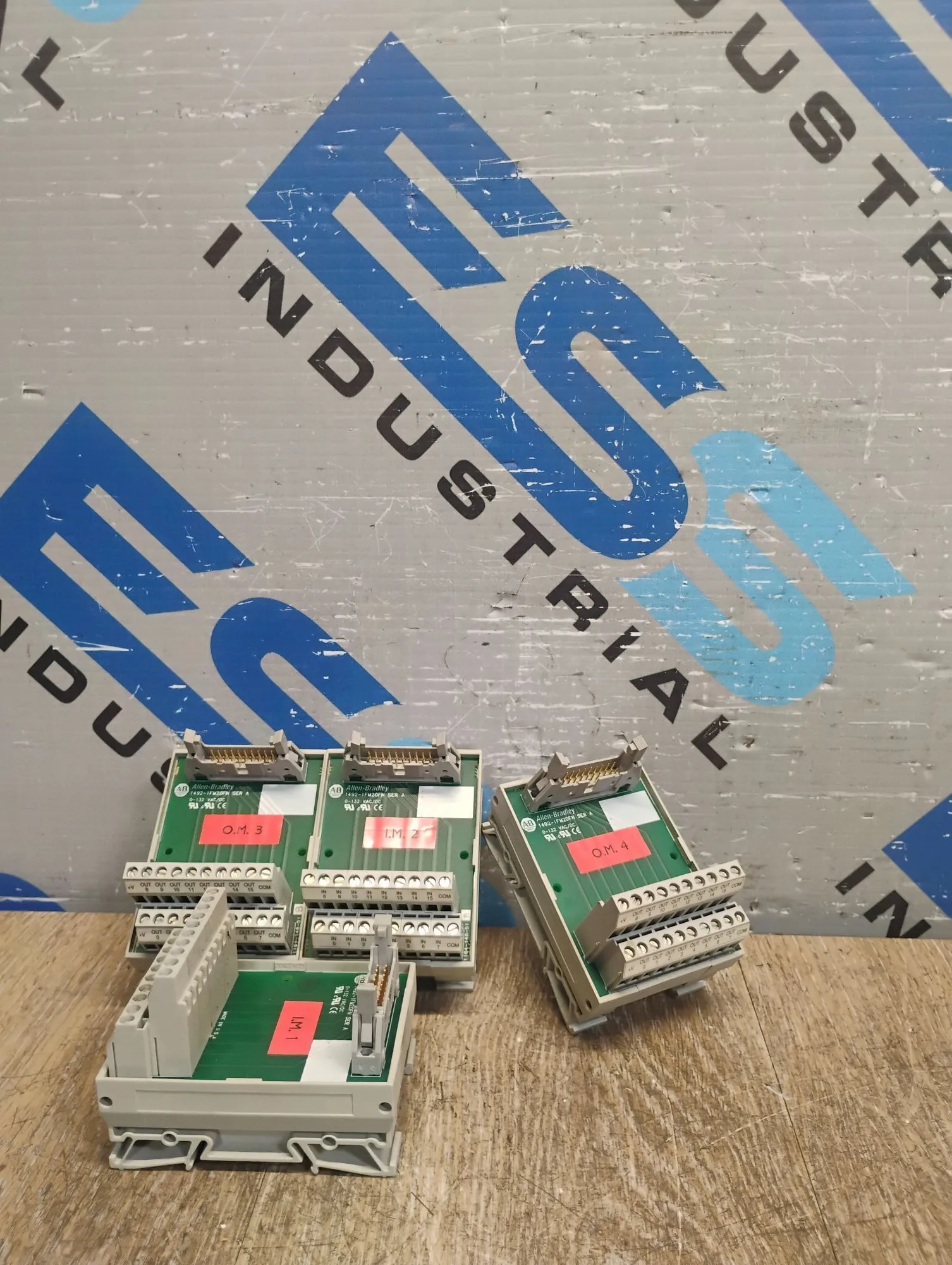 USED Allen Bradley 1492-IFM20FN