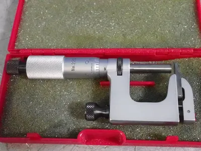 New | in-Stock STARRETT 220 Micrometers Ohio US | HGR 24 #1249231