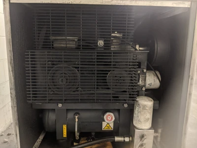 Gardner Denver ELA99A EndurAir 10hp, 200v, 60Hz, 27.5fla Air Com