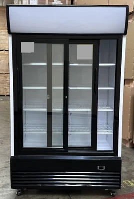 171-0054 48” Self Contained Glass Sliding 2 Door Cooler