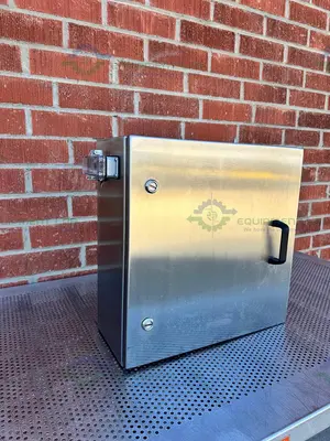 Used RITTAL STAINLESS STEEL STANDARD ENCLOSURE 19" X 19" X 8.5", 120V Electronics & Components California US | Equipment Lab #1453510