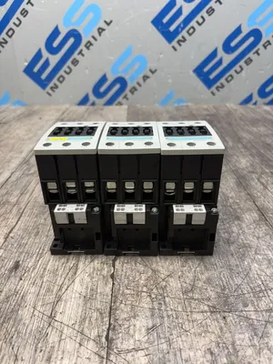 SIEMENS 3RT1035-3AC20 Electrical/PLC/Automation | ESS Industrial Equipment Sales (3)