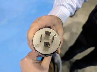 V Blender with Infeed & Outfeed Augers