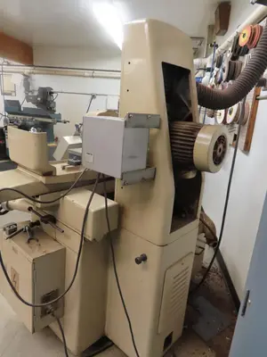 1984 KENT KGS-250 Surface Grinders | MD Equipment Services LLC (5)