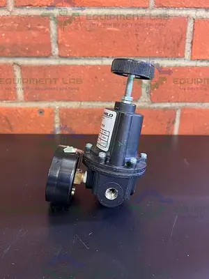 USED FAIRCHILD 10222 PNEUMATIC PRECISION REGULATOR 500 PSIG W/ CPI 0-15 PSI GAUGE