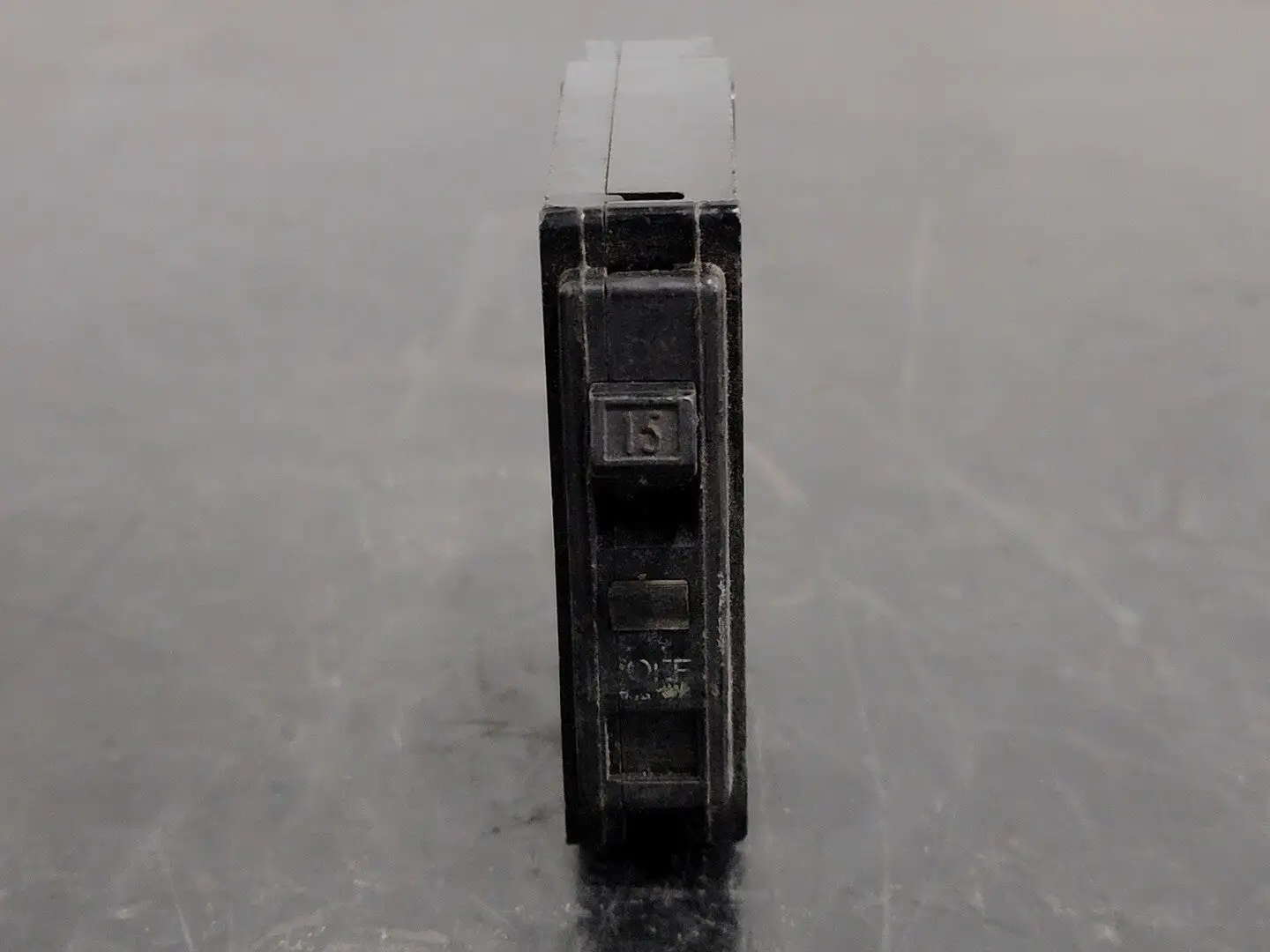 USED SQUARE D QO115