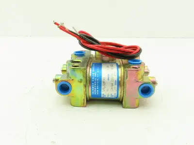 V9LCUFX1 Solenoid Valve Brass Multi Port 120V Coil 50 PSI 1/4" NPT