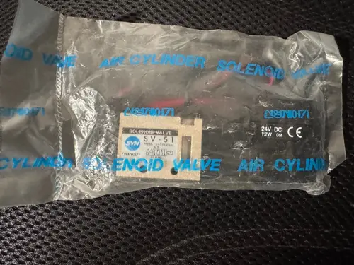 NEW SYM Solenoid Valve SV51 24V DC 1.7W DM SV-51