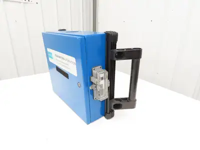 Hoffman CP374012 Concept Electrical Enclosure HMI Black Handle 370x400x120mm