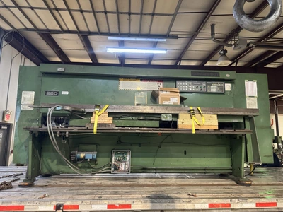 Used 2000 CINCINNATI 250HSX10 Power Squaring Shears (Inch) Illinois US | Revelation Machinery #1425250
