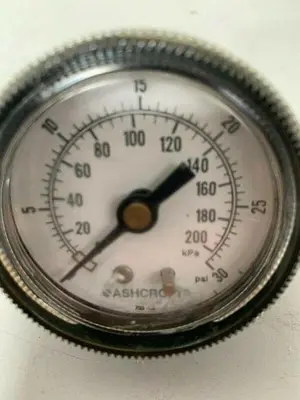 USED ASHCROFT 0-30 PSI PRESSURE GAUGE