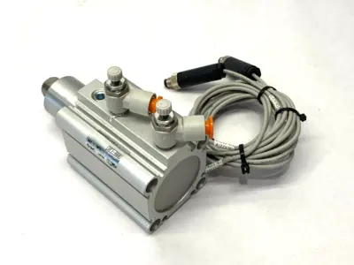 Used SMC Pneumatic Swing Clamp Cylinder 40mm Bore 10mm Clamp Stroke Pneumatic Cylinders Michigan US | Maverick Industrial Sales #1419231