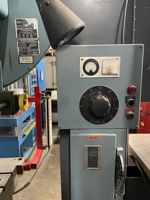 UNKNOWN 15" SAWS, BAND, VERTICAL | Wheeler Machinery Sales (3)