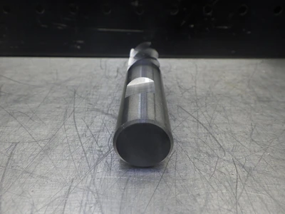 Kennametal Carbide 3/4" 4 Flute Endmill 3/4" Shank HPHV750S4150R060 (LOC1066A)
