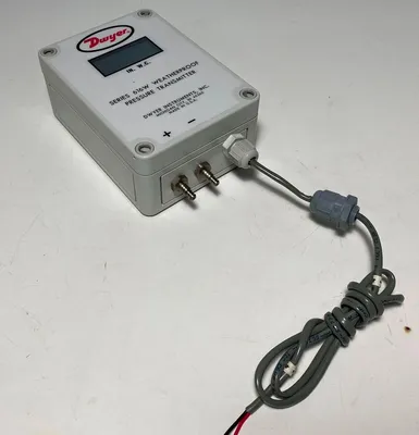 USED Dwyer 616WL-12-LCD