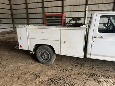 Used 1994 FORD F250 XL Service & Utility Trucks Michigan US | Miedema Asset Management Group #1372430