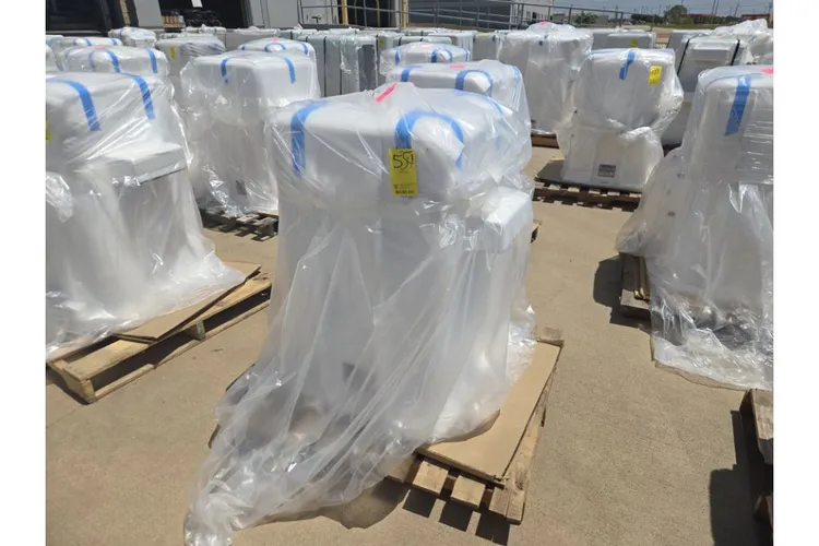 Used _UNKNOWN_ _UNKNOWN_ Skid Steer Buckets Texas US | IRS Auction #1415295