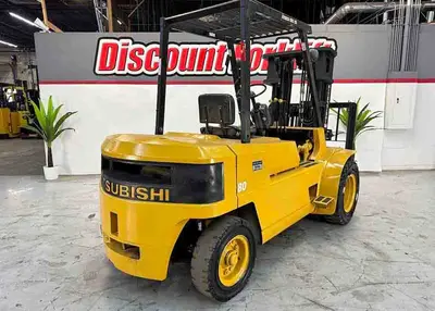 USED 1997 MITSUBISHI FG35