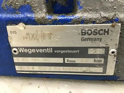 USED BOSCH 0 811 404 607