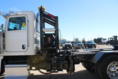 Used 2012 PETERBILT 367 Winch Trucks Texas US | Roll Off Truck World #1491877