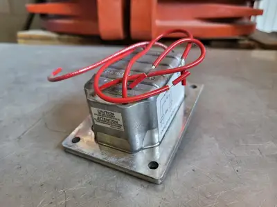 NEW CROUSE-HINDS DSFS934 SA