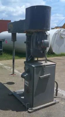 SPC9345  Mixer and Blender 20 hp disperser, hydraulic power unit lift