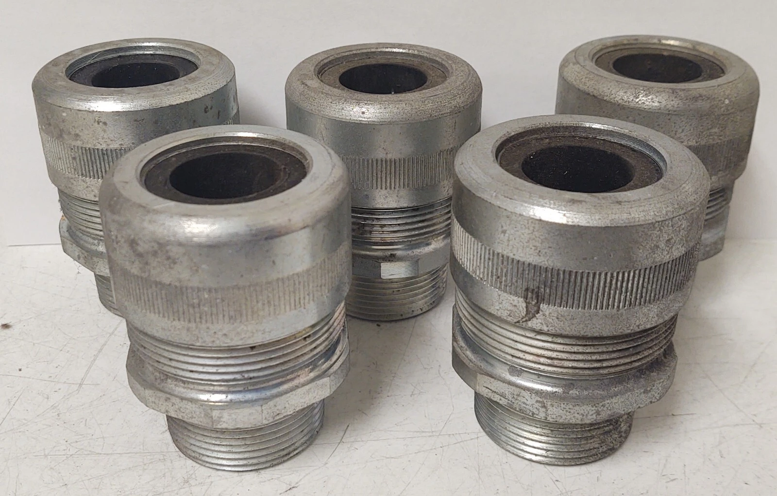 🔥 (5 PCS)  Cooper, Crouse-Hinds, Cable Cord Grip, 1" Gland, 1-1/4 Male Thread