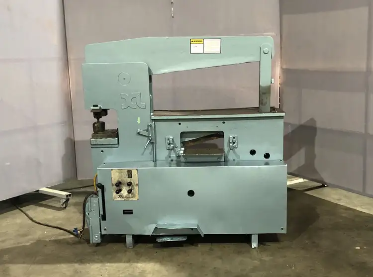 Used _UNKNOWN_ 7076 Ironworkers Texas US | FMI Trading #679487