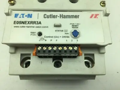 Eaton Cutler Hammer E04NE20X3N Electro-Mechanical Line Contactor 3P 200A 24VDC