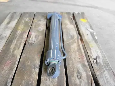 Hydraulic Cylinder JD0806 009 CF63-45-4305GE-00