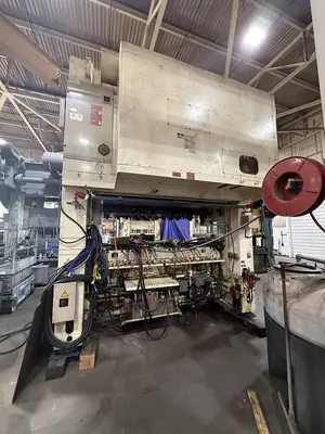 Used 2010 AIDA NS2-3000(2) Straight Side Presses Michigan US | Midwest Press and Automation #1132665