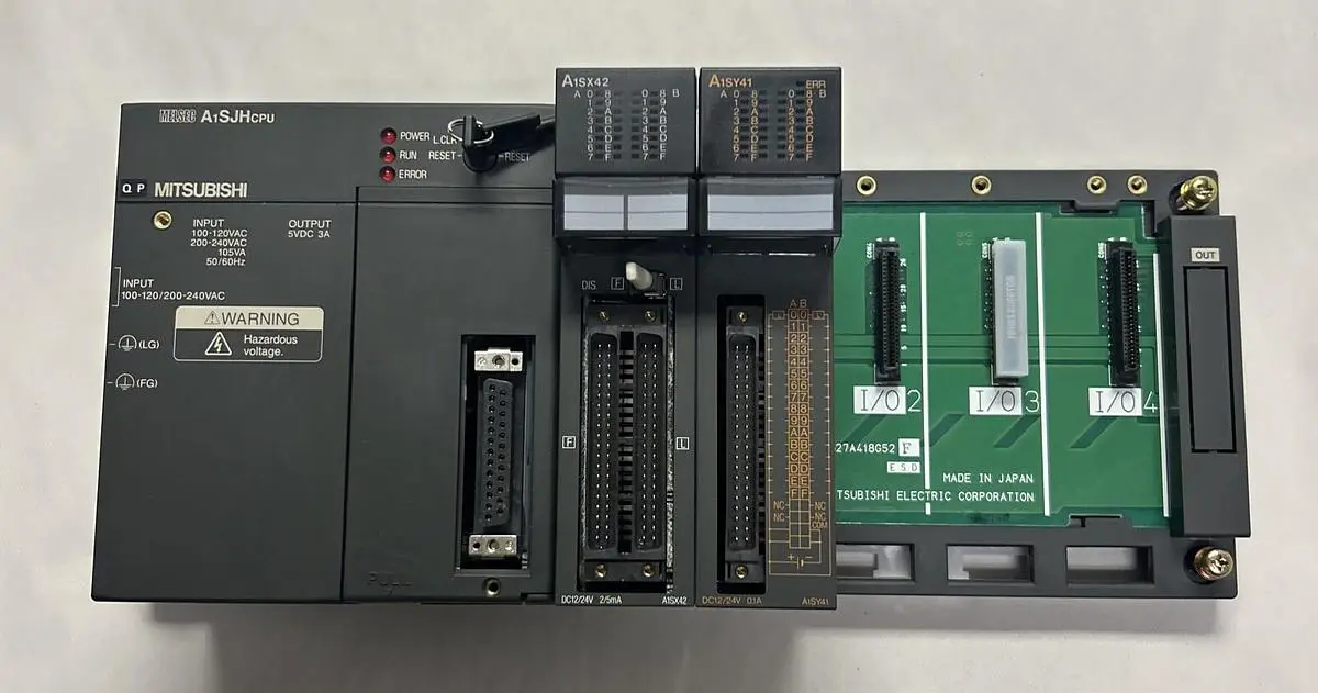 Used MITSUBISHI A1SJHCPU A1SX42 A1SY41 Programmable Logic Controllers Ohio US | Surplus Asset Holdings #1237101