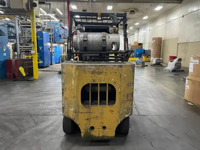 USED CAT FGC40K
