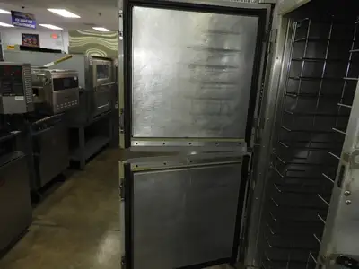 Used Metro Used Metro C199-HM2000 Heated Humidified 18 Pan Holding Cabinet Food Warmer 120V Hot Food Warming, Holding, & Transport Cabinets Illinois US | Falcon Restaurant Supply #1376463
