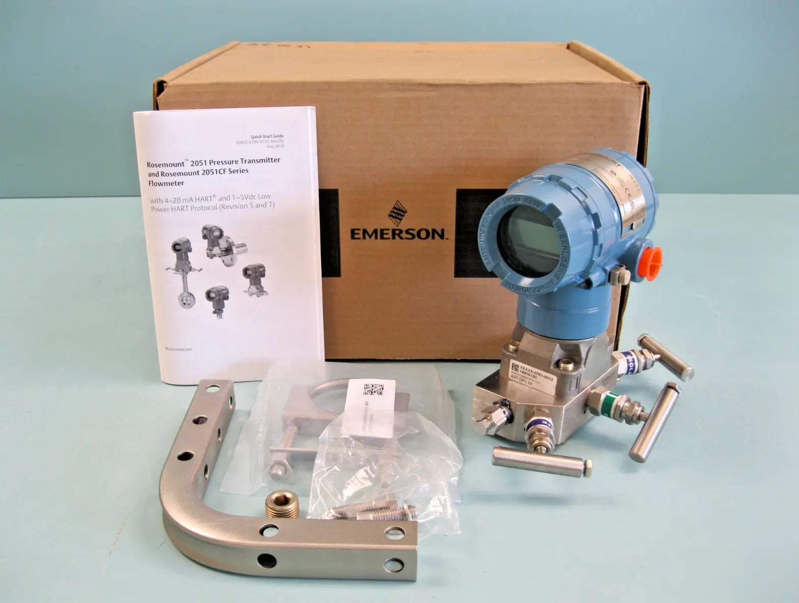 NEW Rosemount 2051CD1A02B1AS5E5M5DZT1CTQ4