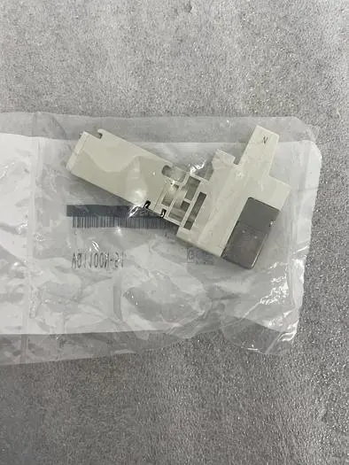 Used SMC VQ1100N-51 Semiconductor Parts | Advanced Capital Equipment Sales #431095