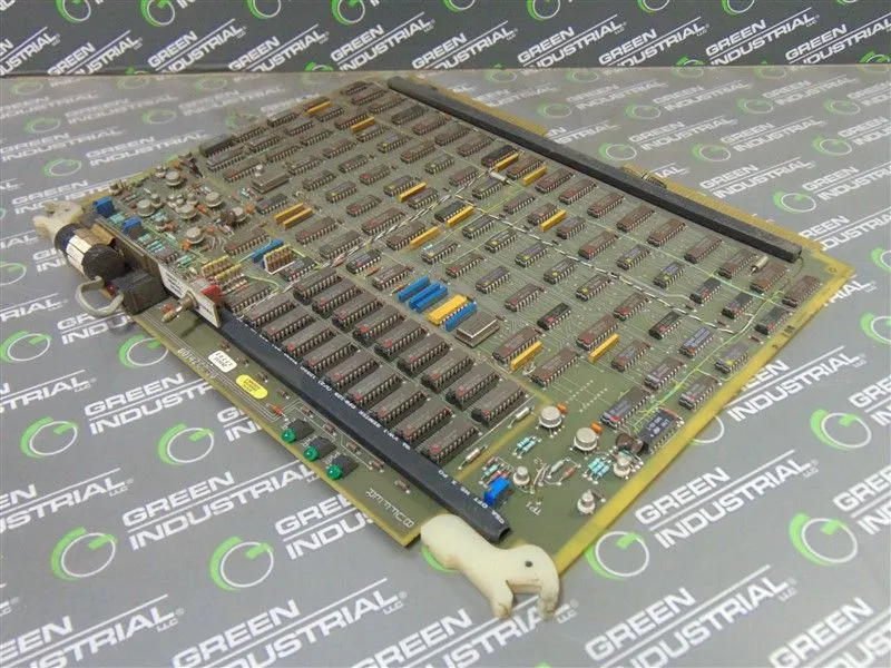 Foxboro F0109AC-B+++ Buffer Board F8521B+++ Used