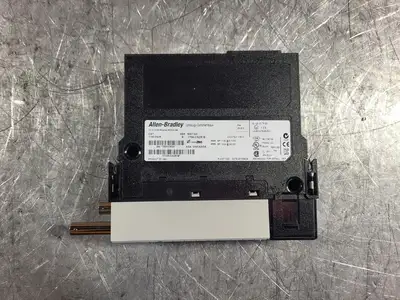 NEW ALLEN-BRADLEY 1756-CN2R