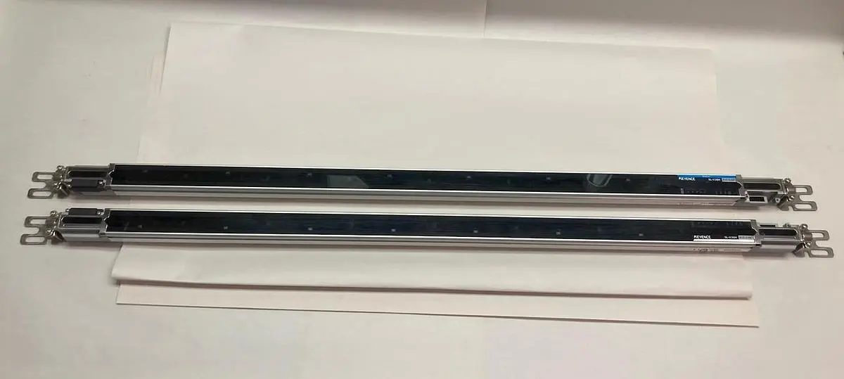 Used KEYENCE SL-V46H-R/SL-V46H-T Industrial Controls Ohio US | Surplus Asset Holdings #1425628