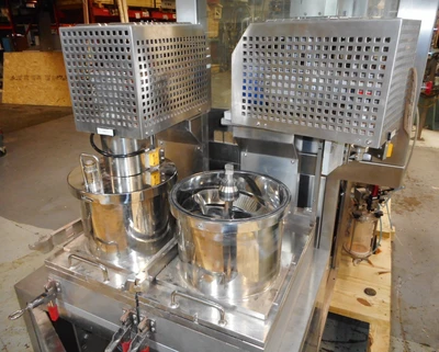 USED VE.TRA.CO. SEMI WET POWDER PRESS CJ012 S
