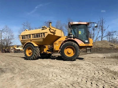 Used 2011 HYDREMA 912HM Water Trucks | Abele Tractor #1343001