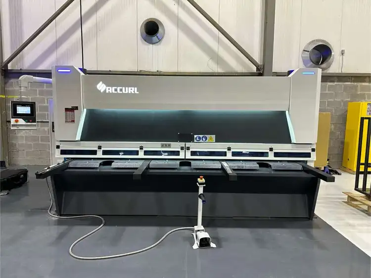 Used 2025 ACCURL MASTERCUT .315"X10' Power Squaring Shears (Inch) Illinois US | Revelation Machinery #402975