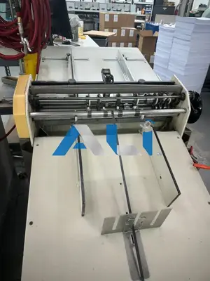 Rosback Model 2234 Perforator, Score