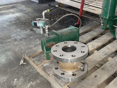 Fisher 4" V300  V-Ball Control Valve