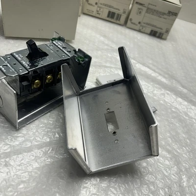 NEW Bryant 30103D