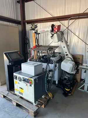 2017 FANUC ROBOSHOT M-20iA Robots | Midstate Machinery (1)