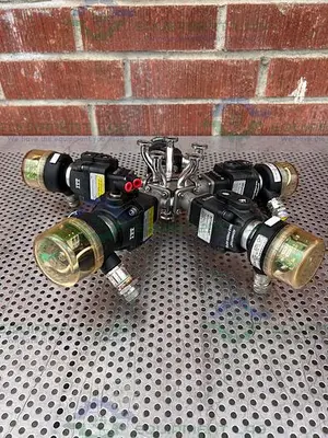 USED 5 ITT ADVANTAGE 5 WAY STAINLESS STEEL DIAPHRAGM VALVES W/ VALVE POSITIONER