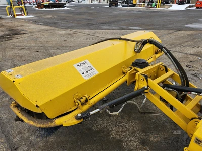 Used 2022 SUPERIOR BROOM SM74C Street Sweeper New York US | Abele Tractor #1343153